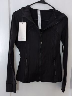 lululemon athletica Black Hooded Zip-Up Jacket